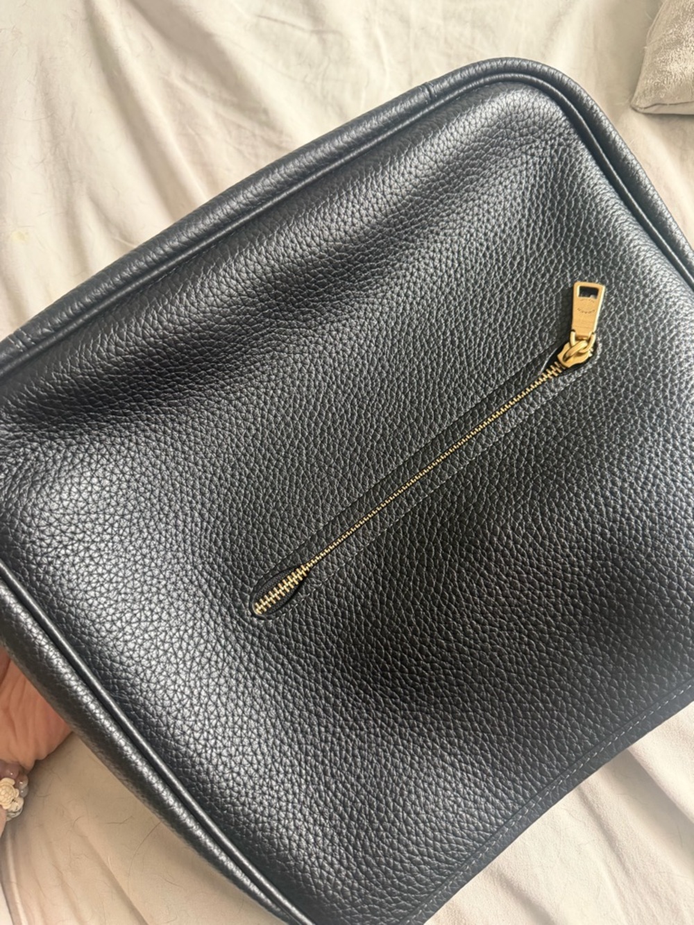 Coach Cary Black Pebbled Leather Shoulder Bag with Gold Hardware - Picture 6 of 11